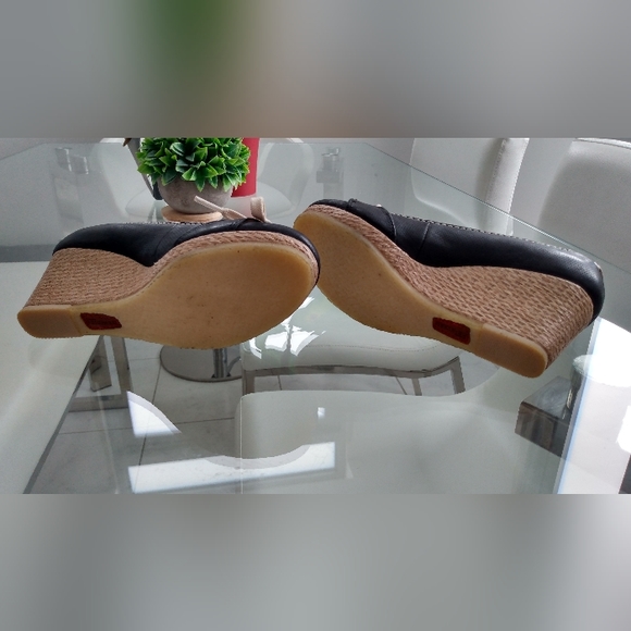 Clarks Originals Womens Wedge Closed Toe Sandals Espadrilles Size 6 Black - Picture 3 of 10